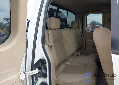 2008 Nissan Titan Xe z USA, uszkodzony, nr VIN 1N6BA06A28N317912